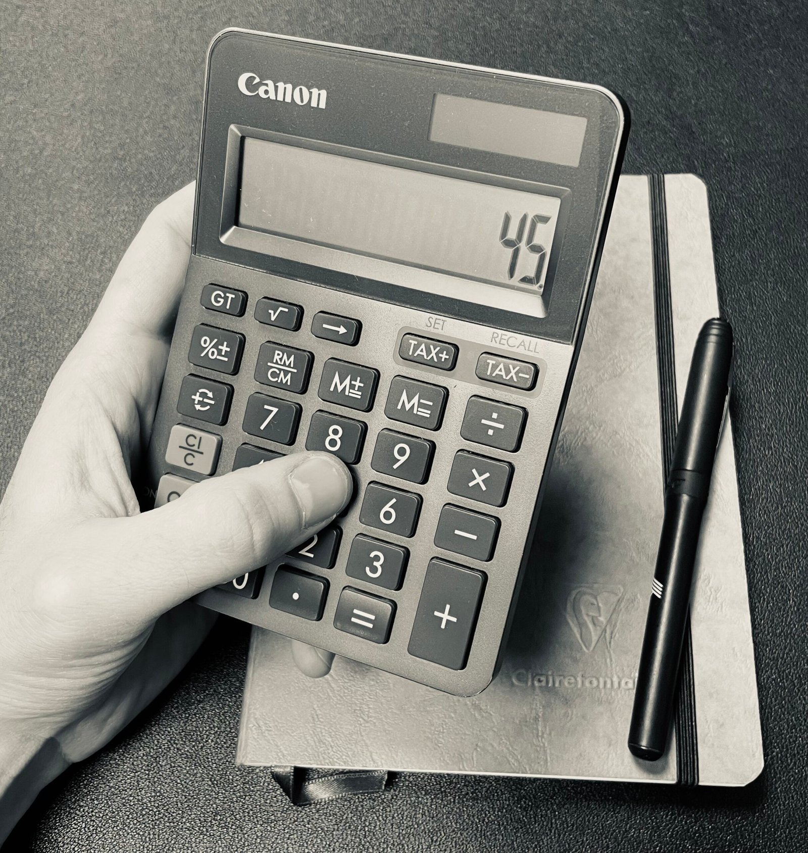 Études statistiques et corrélations